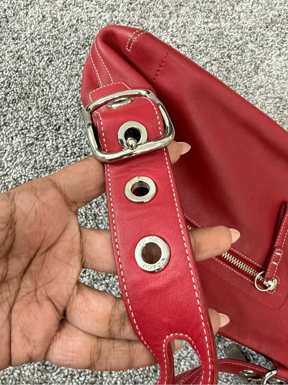 Vintage Coach Red GenuineLeather Y2K Silver Hardware Zip Close Shoulder Bag 1417 - Picture 10 of 15